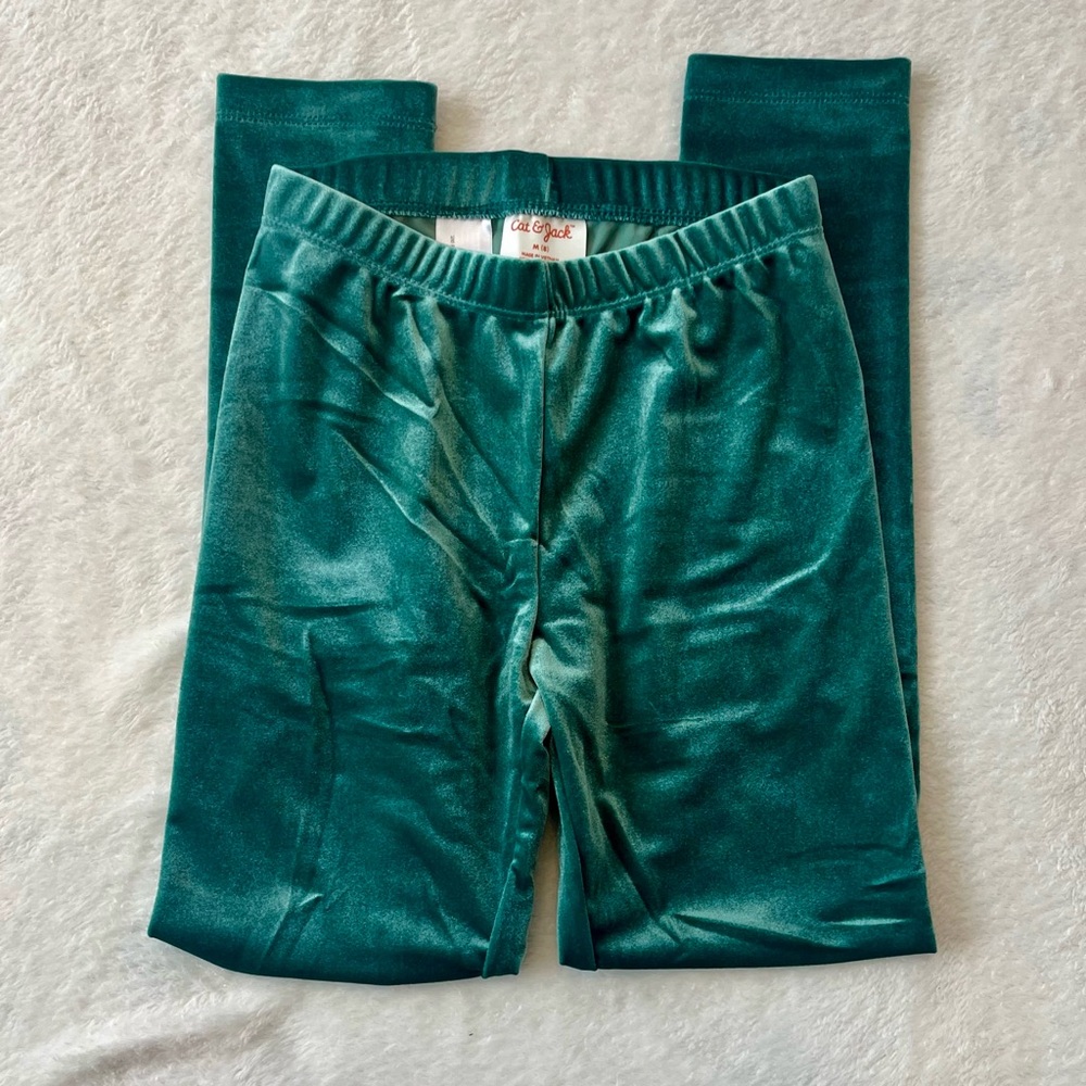 3/$15* Cat & Jack Green Velvet Leggings Size M